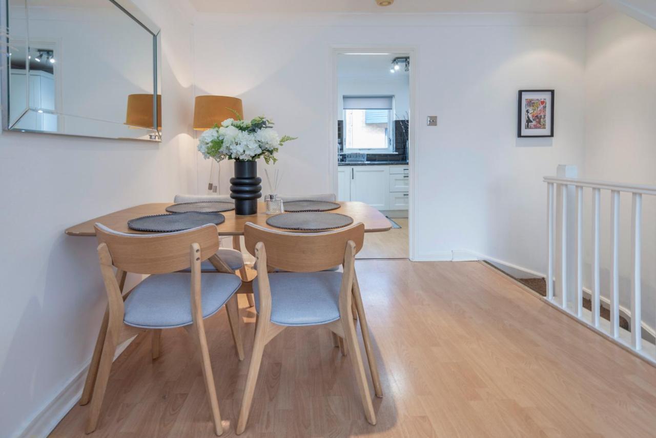 2 Bed Town House With Garden In Hackney, London Apartment Exterior photo