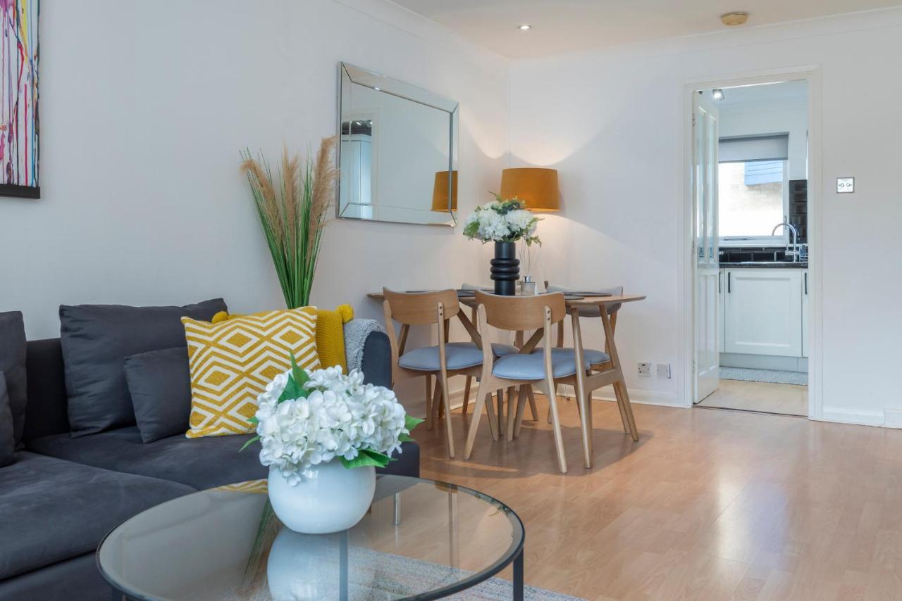 2 Bed Town House With Garden In Hackney, London Apartment Exterior photo
