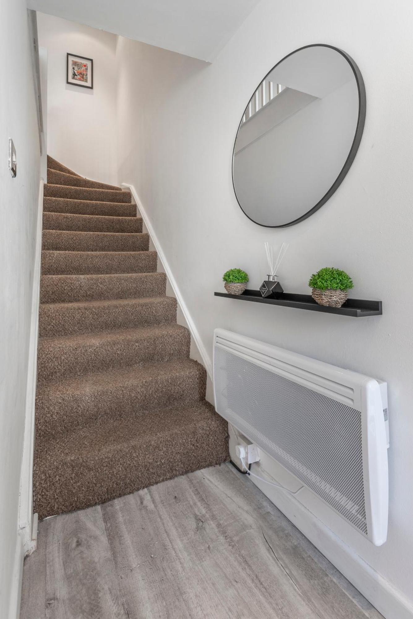2 Bed Town House With Garden In Hackney, London Apartment Exterior photo