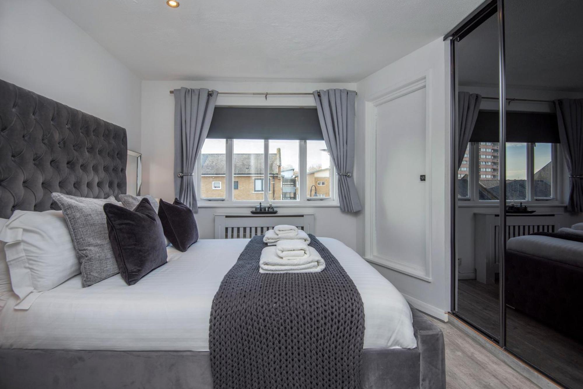 2 Bed Town House With Garden In Hackney, London Apartment Exterior photo