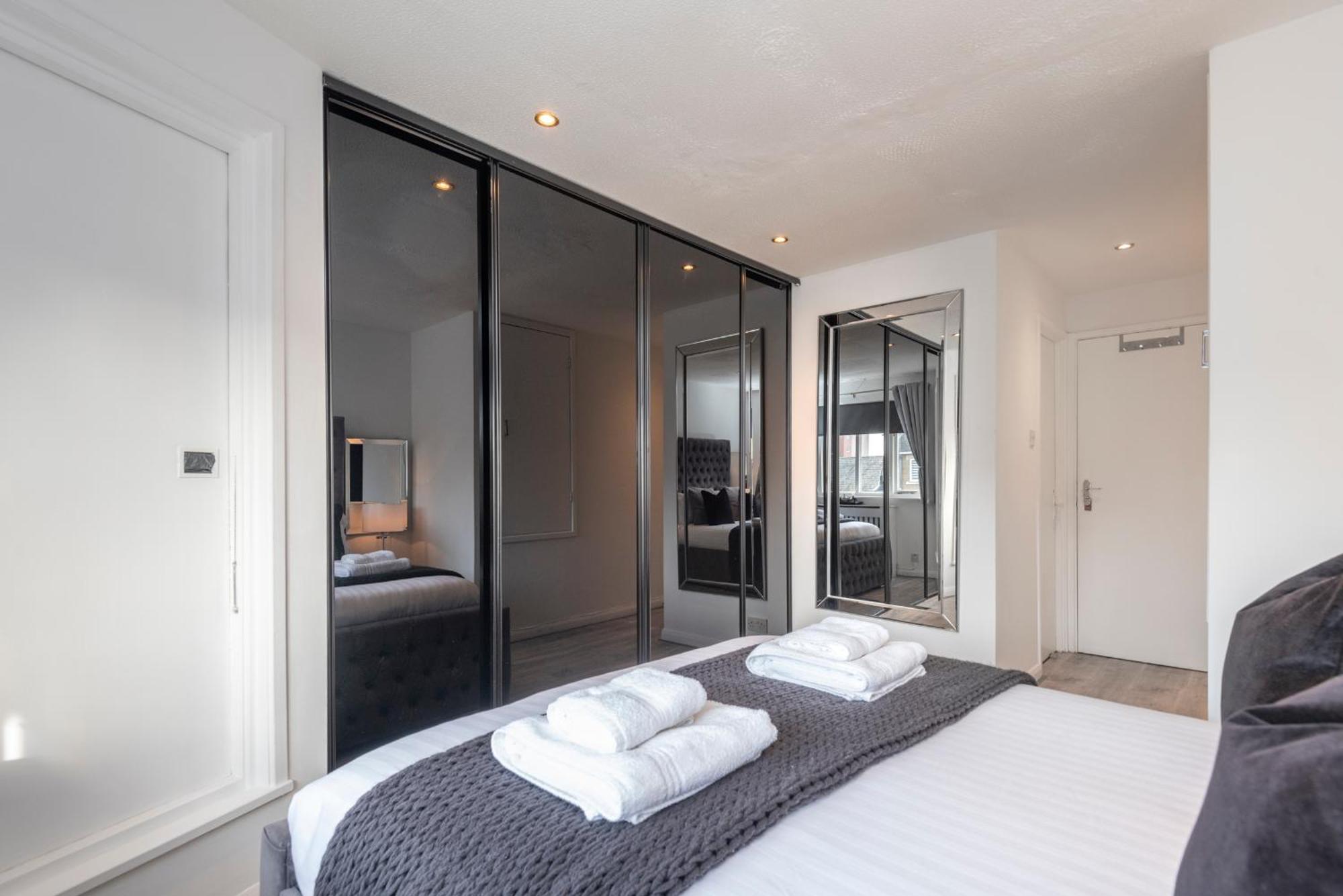 2 Bed Town House With Garden In Hackney, London Apartment Exterior photo