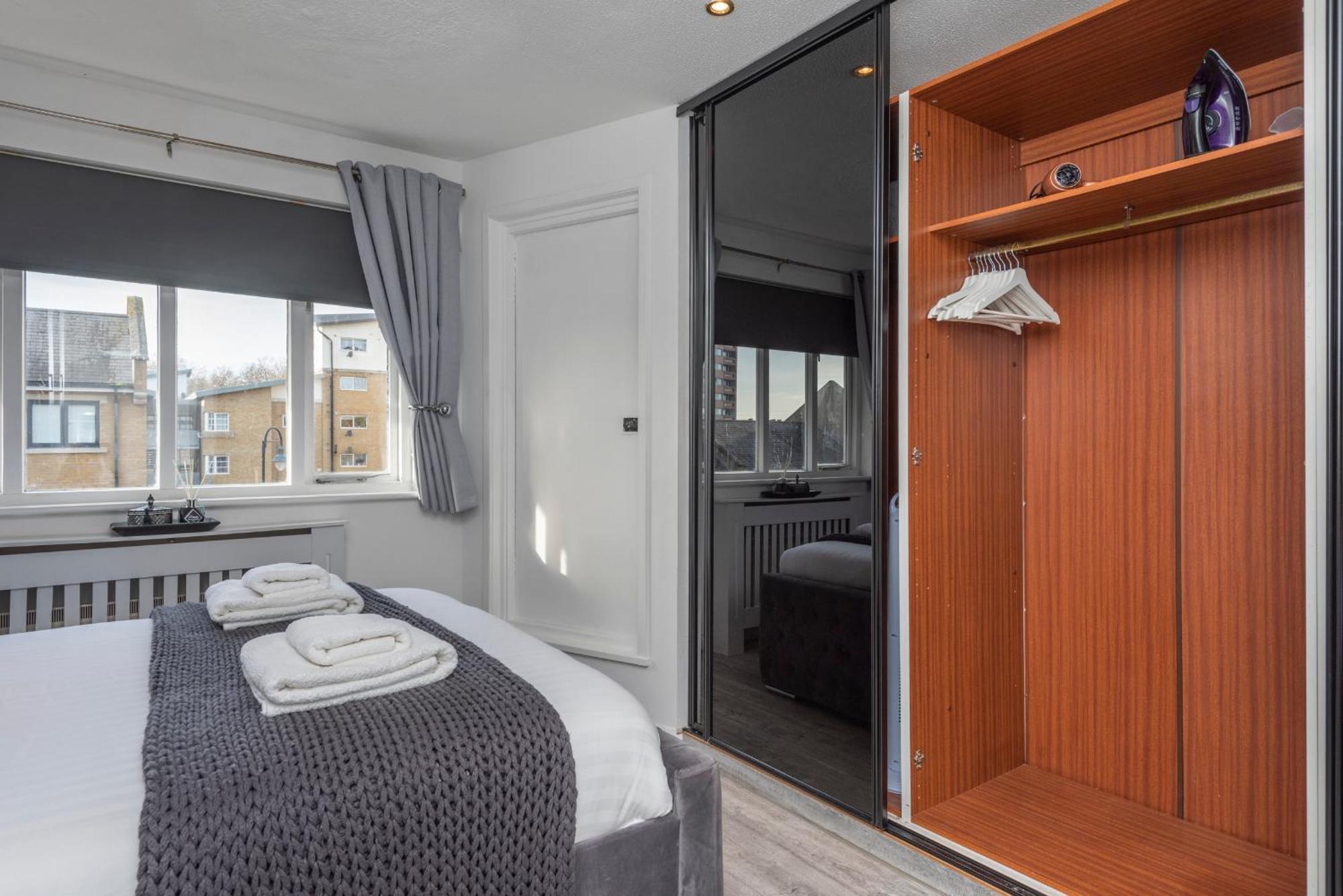 2 Bed Town House With Garden In Hackney, London Apartment Exterior photo