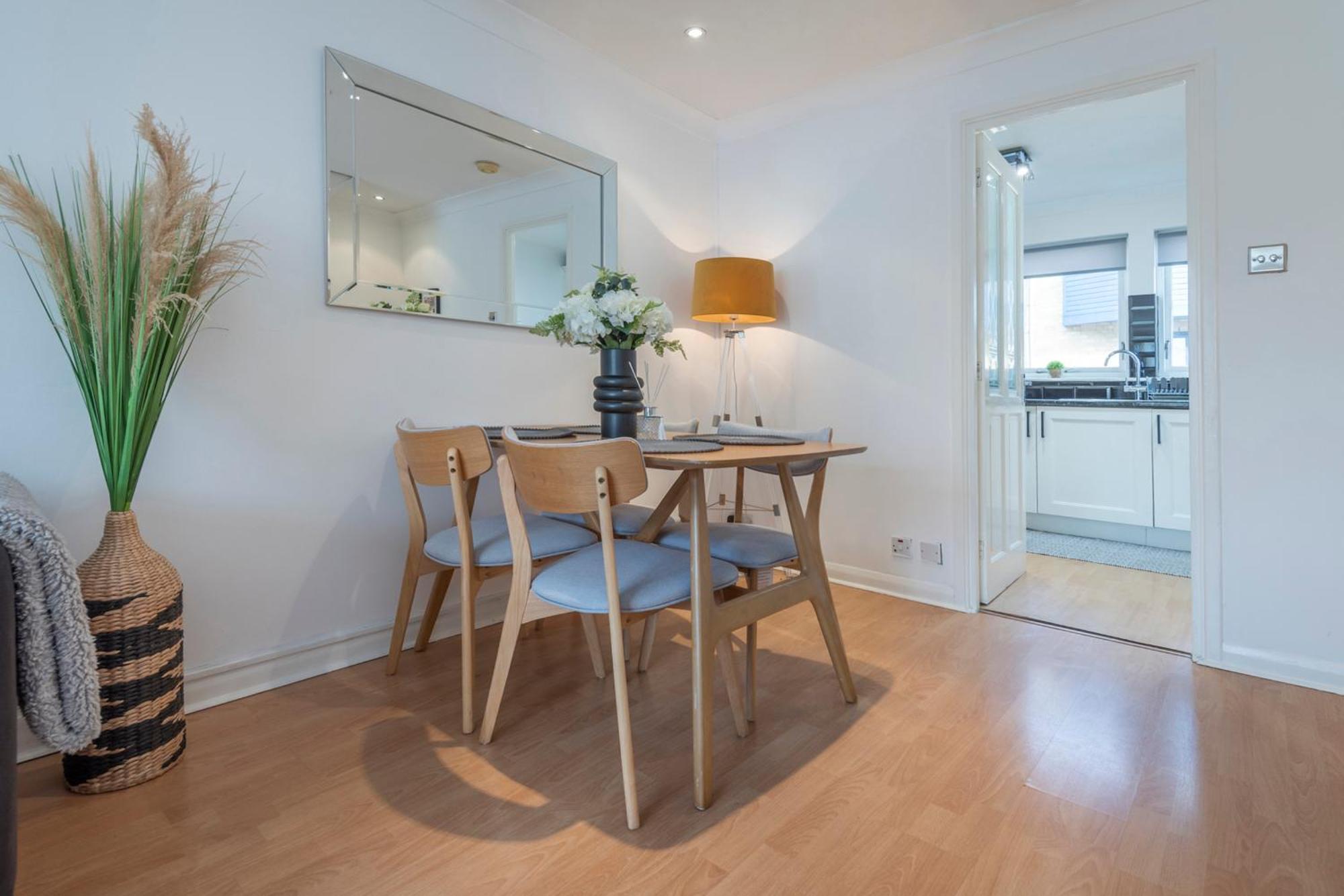 2 Bed Town House With Garden In Hackney, London Apartment Exterior photo