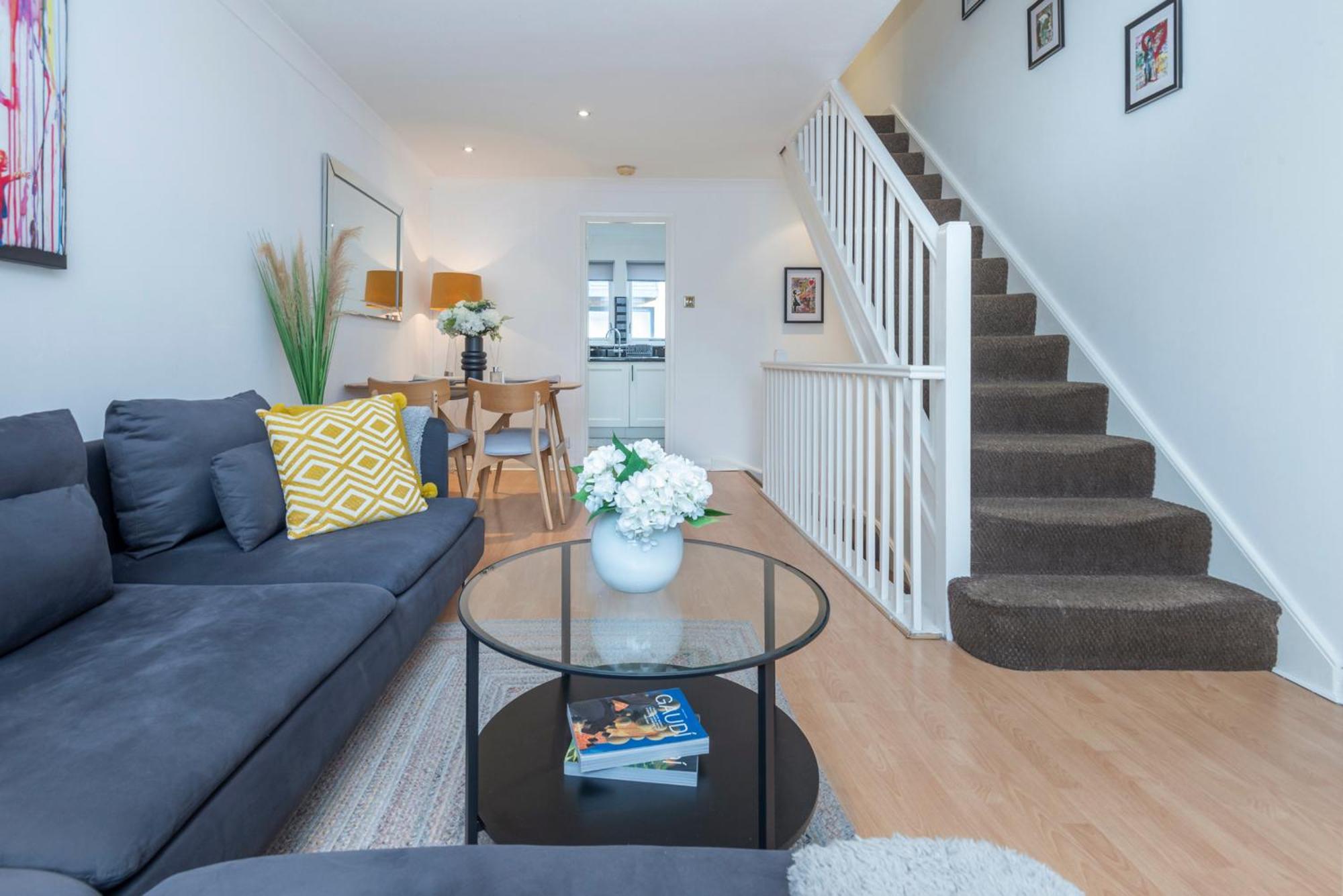 2 Bed Town House With Garden In Hackney, London Apartment Exterior photo